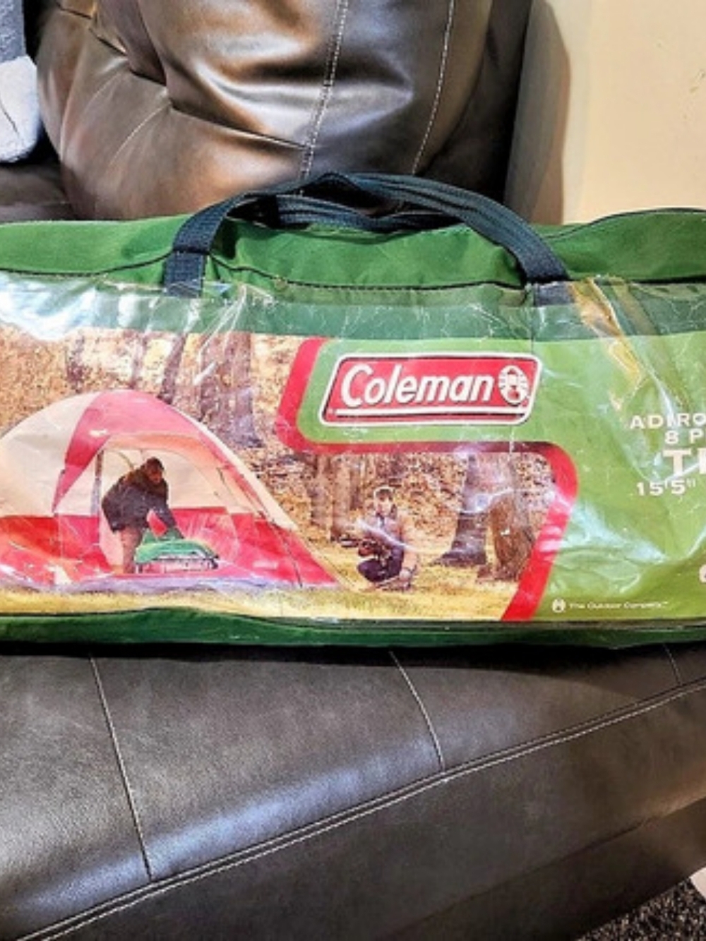 Coleman Adirondack 8 Person Tent 15'5" x 12' Tent Green Like New